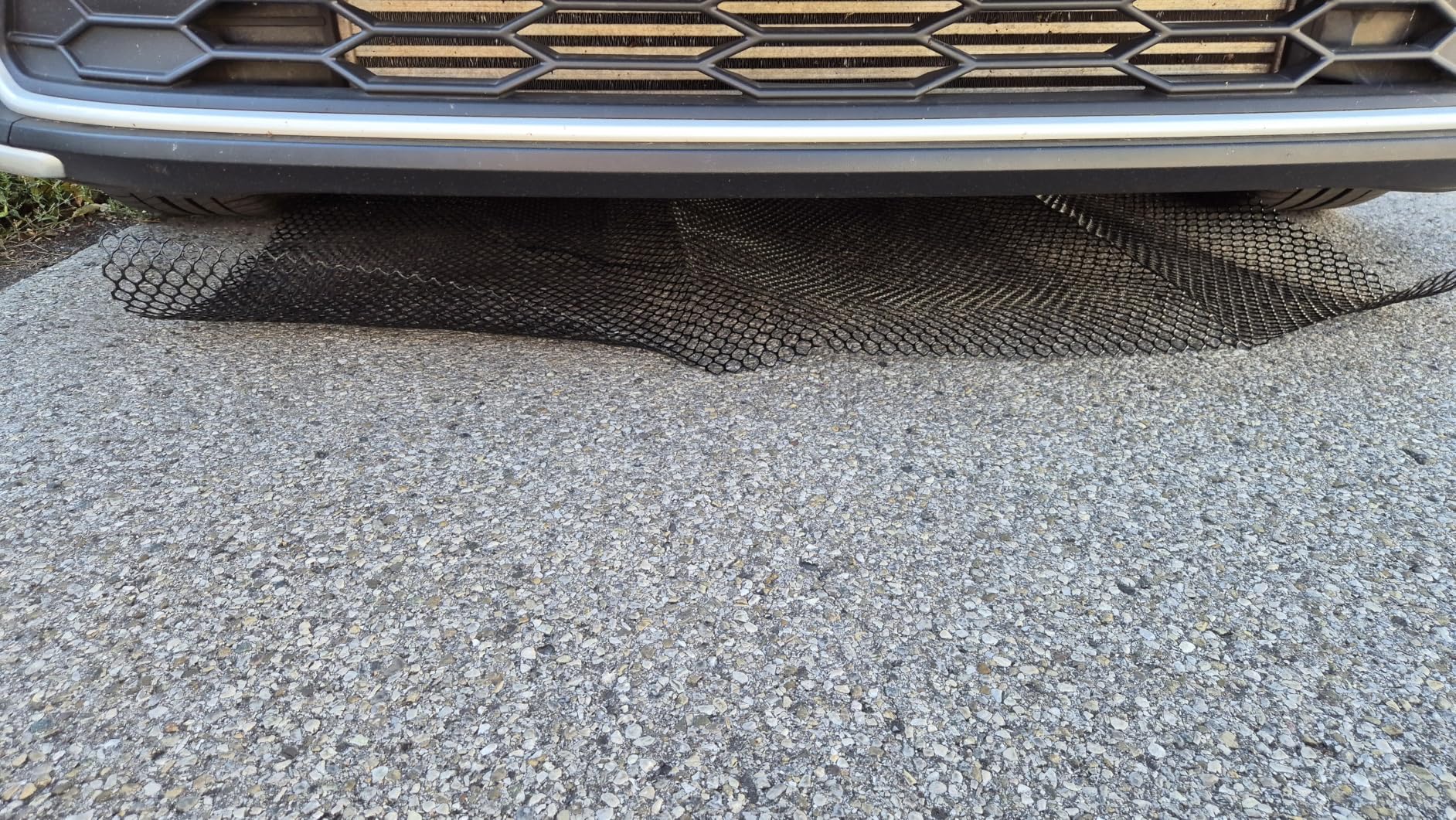 Passt unters Auto